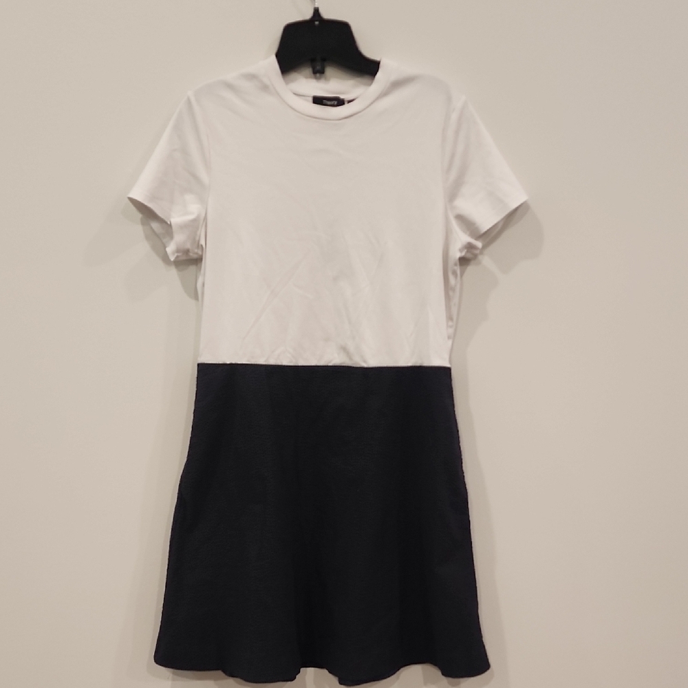 Theory Black and White Mini Tshirt Dress With Pockets, Size L